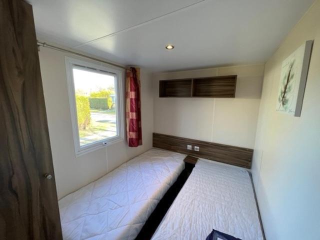 Chalet Kajuit 418 Op 5 Sterren Camping Bergumermeer Hotell Suameer Eksteriør bilde